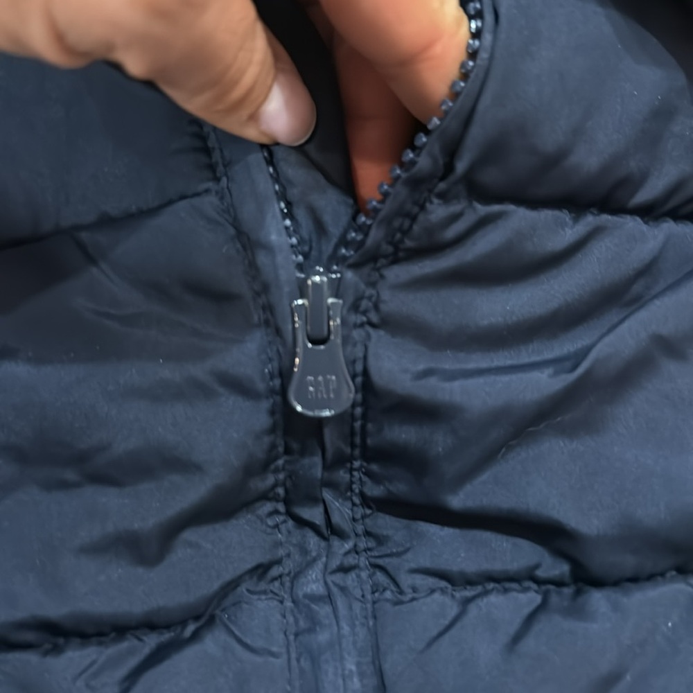 GAP Winter Jacket - Picture 5 of 5